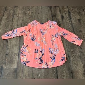 Women's size extra large, St. John's Bay, pink, long sleeved floral top.